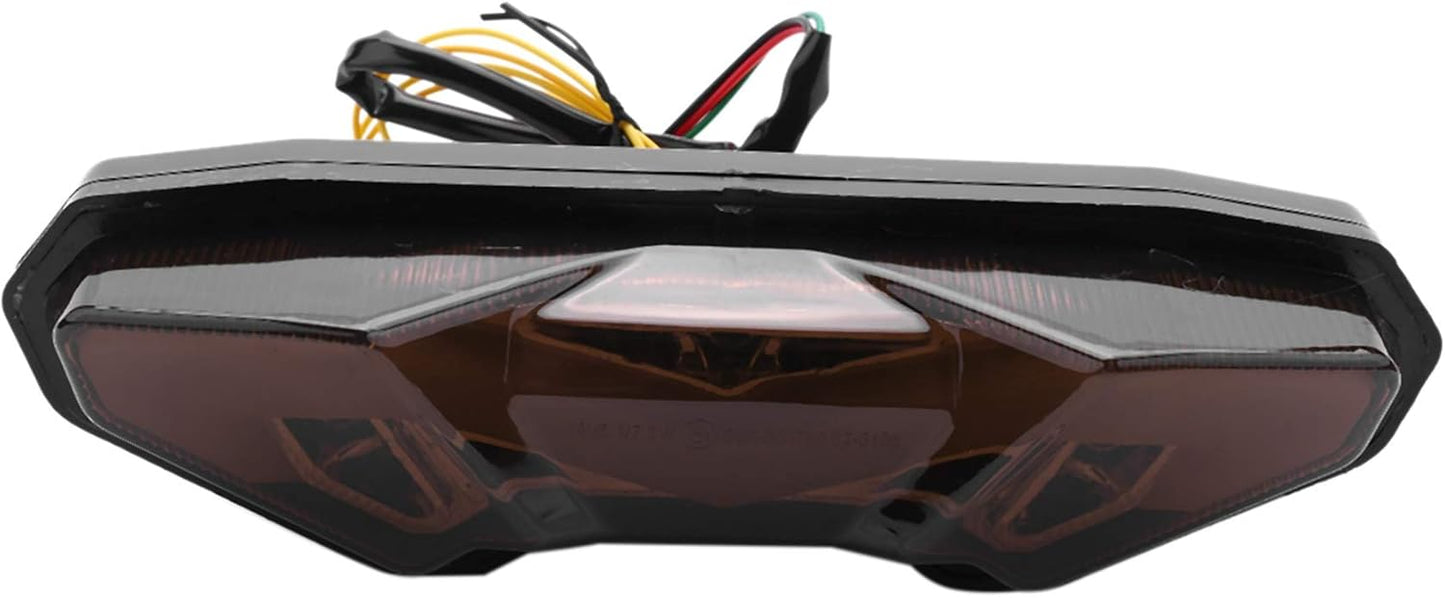 HDYS - Feu Arrière LED Intégré - 12 V - 24 LEDs – €46,99