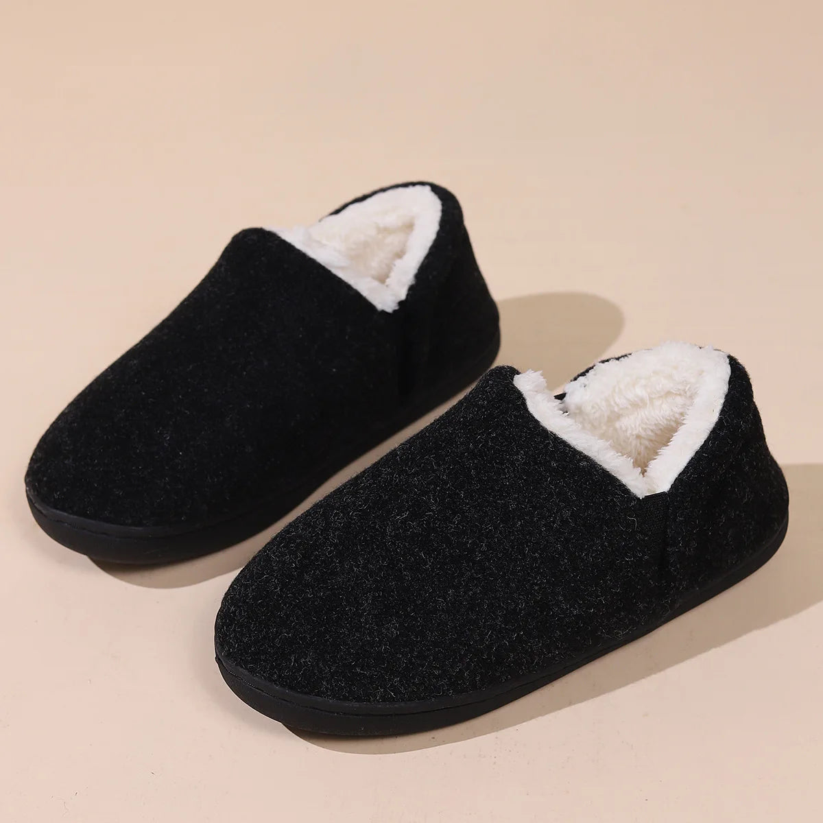 Chaussons Fluffy Chauds – Douceur et Chaleur en Hiver